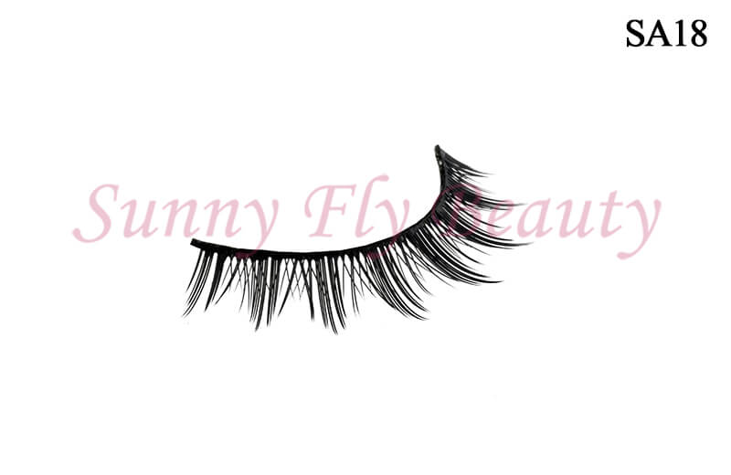 sa18-fake-eyelash-2.jpg